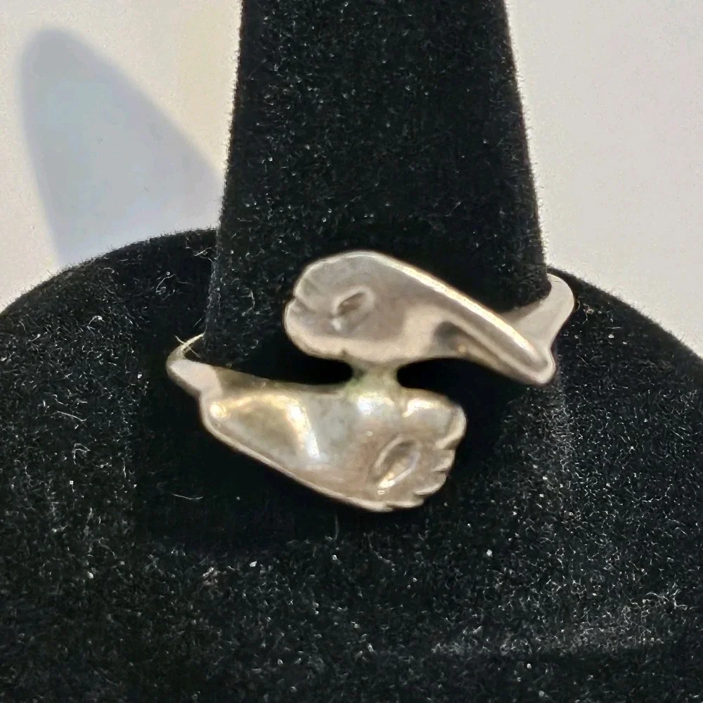 Vintage Sterling Silver 925 Two Feet Anatomical Wrap Bypass Ring Silver 7.75